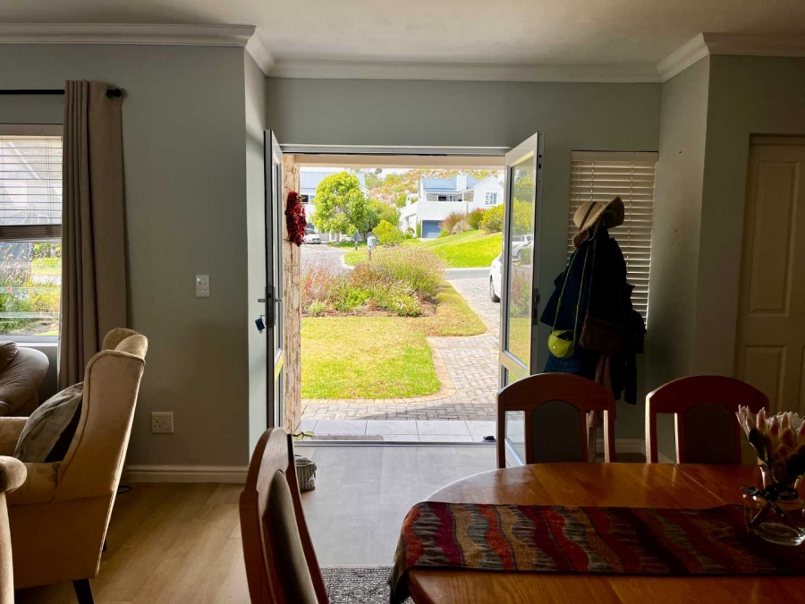 3 Bedroom Property for Sale in Hemel en Aarde Estate Western Cape